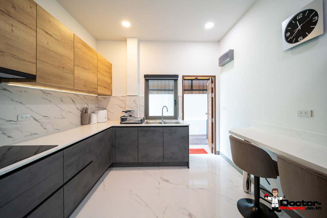 New 3 Bedroom Pool Villa in Chaweng, Koh Samui – For Sale
